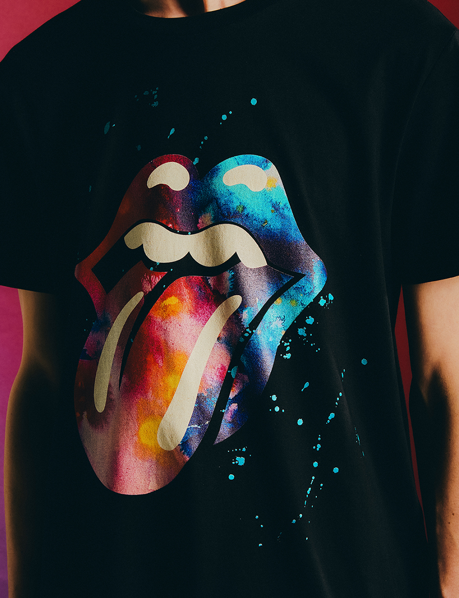 Black Paint Splatter Tongue Logo Graphic Print T-Shirt Lifestyle 2